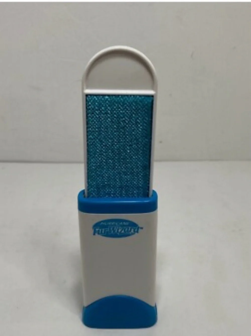 FurWizard Blue Pet Grooming Brush - Fur Remover